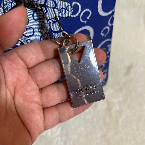 Guess Monogram Satchel Top Handle Handbag Purse - Picture 4 of 11